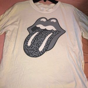 Semi-crop Rolling Stones top